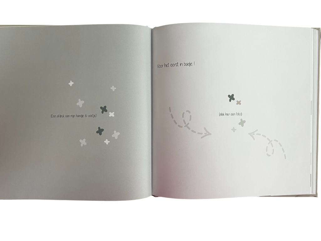 Babyboek- Creme
